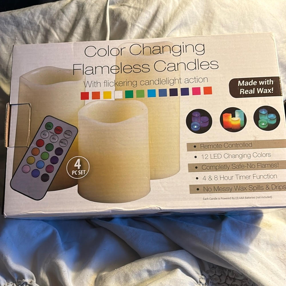 Color changing flameless candles